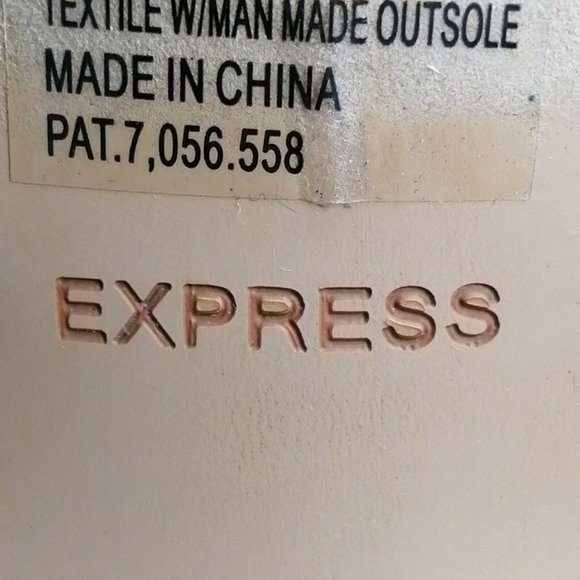 Express Womens High Heel Ankle Strap Sandal Cushioned Multicolor Snakeskin 9 - Picture 10 of 10